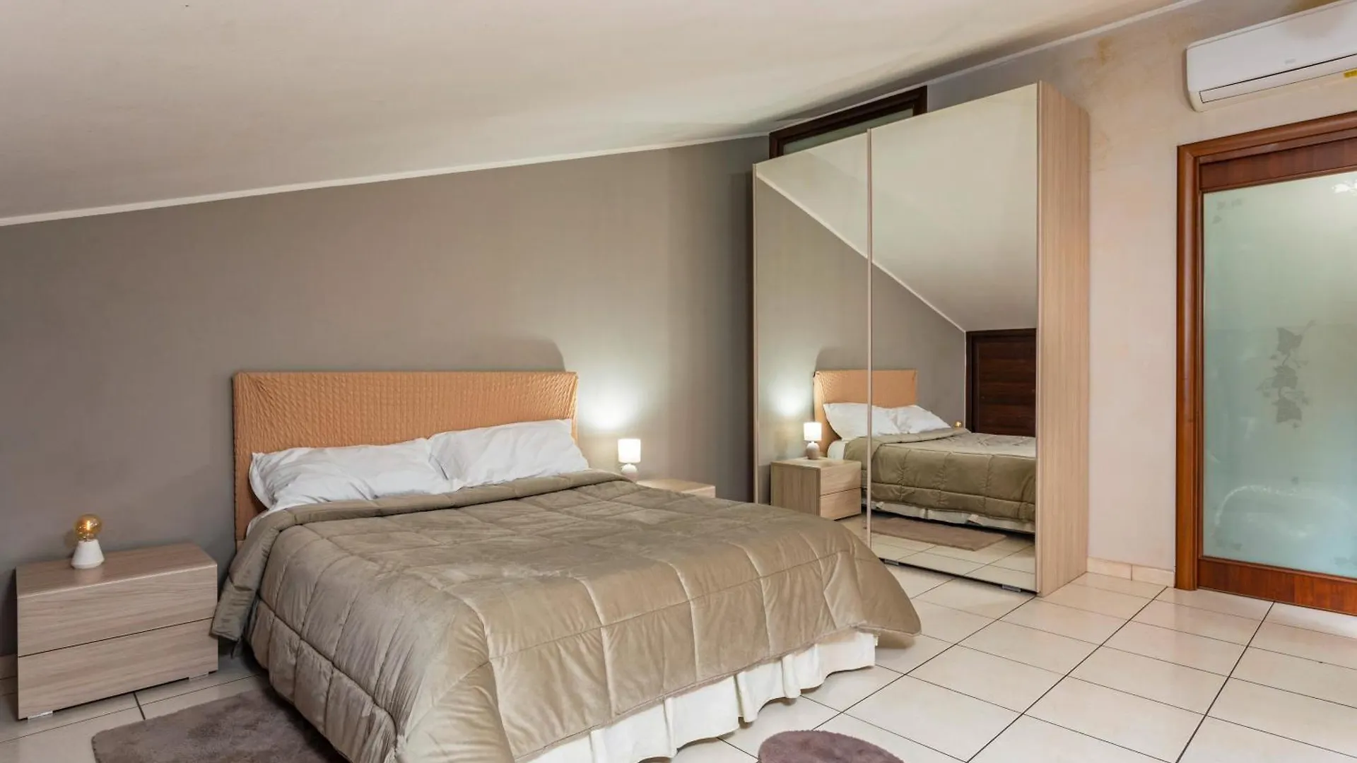 Residence Le Palme Catania Apartment